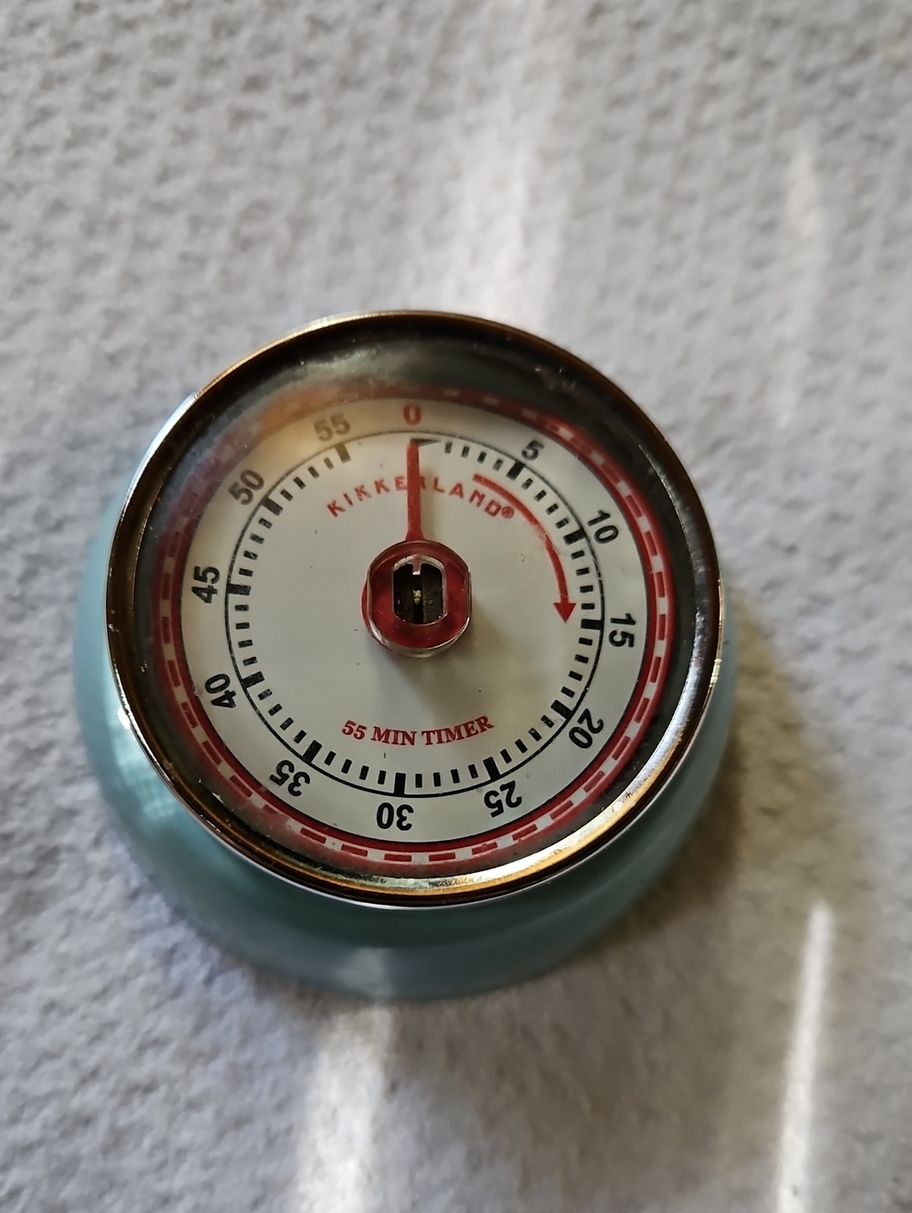 Kikkerland Light Blue Retro 55-Min Mechanical Timer